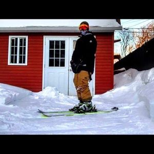 Meet your Posher, Alexis